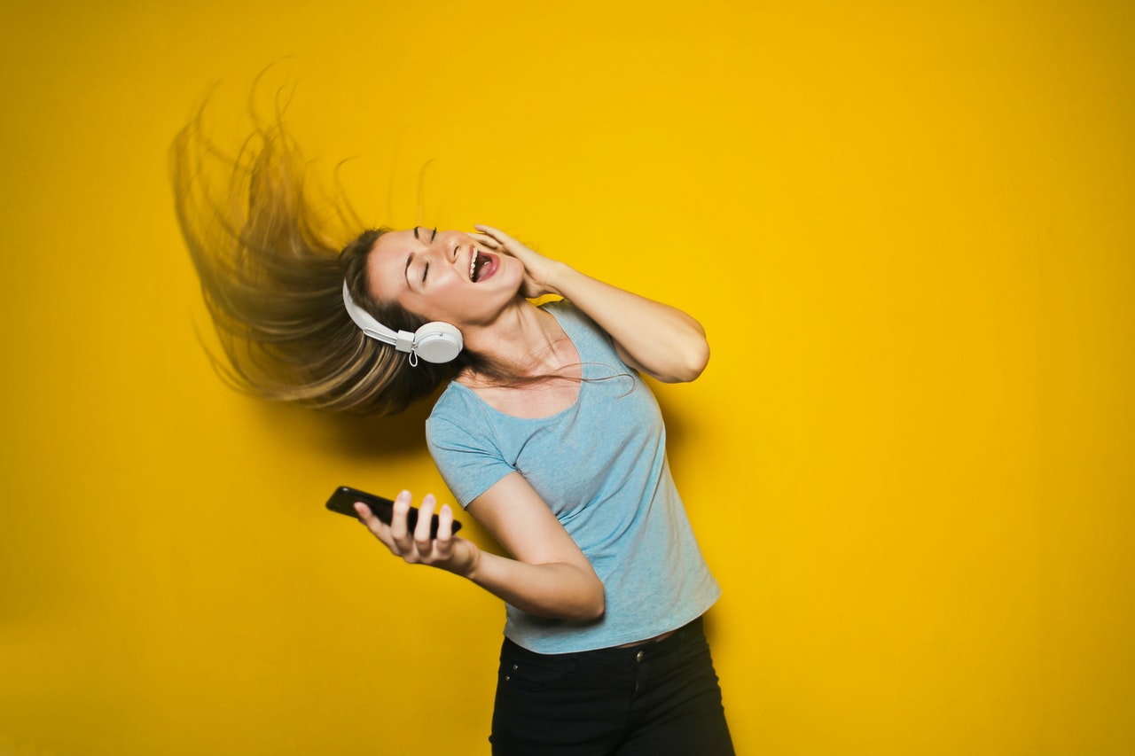 7 Benefits of listening to 432 Hz music